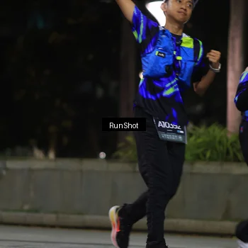 Runner Photo 6958728