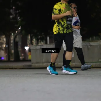 Runner Photo 6958747