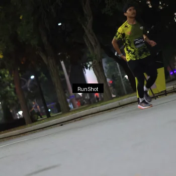Runner Photo 6958815
