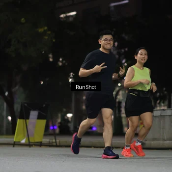 Runner Photo 6958828