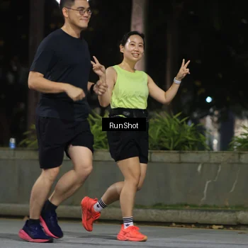 Runner Photo 6958842