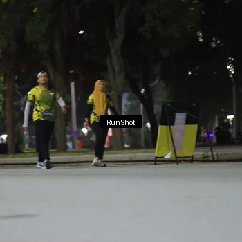 Runner Photo 6958871