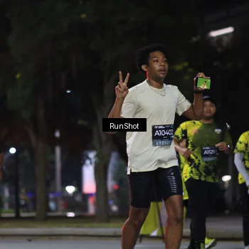 Runner Photo 6958894