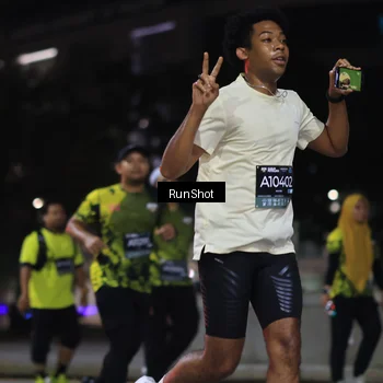 Runner Photo 6958925