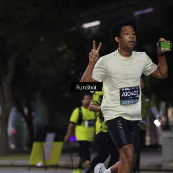 Runner Photo 6958926