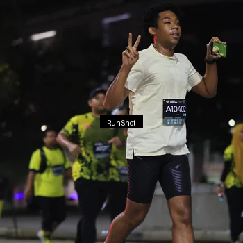 Runner Photo 6958929