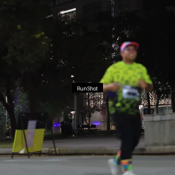 Runner Photo 6958999