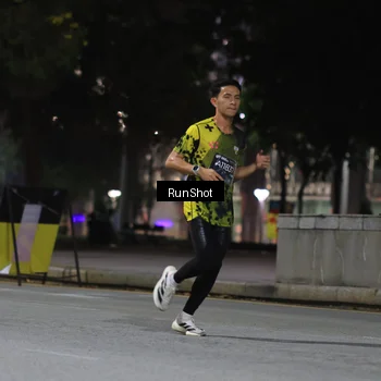 Runner Photo 6959059