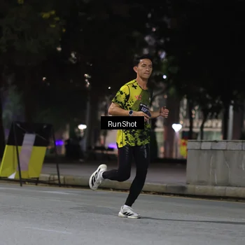 Runner Photo 6959060