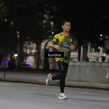 Runner Photo 6959063