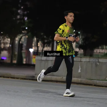 Runner Photo 6959073