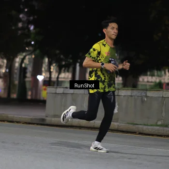 Runner Photo 6959079