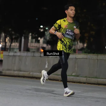 Runner Photo 6959090