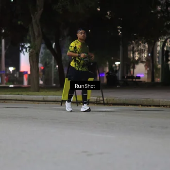 Runner Photo 6959107