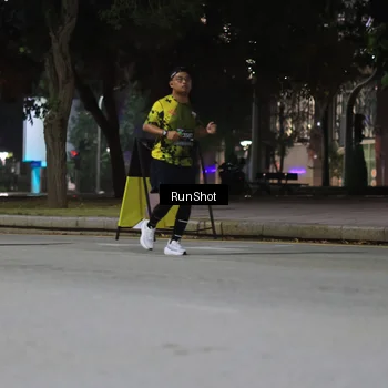 Runner Photo 6959112