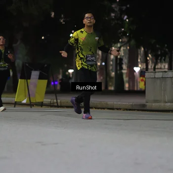 Runner Photo 6959286