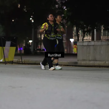 Runner Photo 6959309