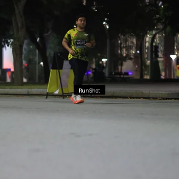 Runner Photo 6959323
