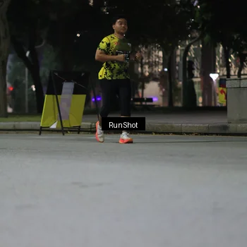 Runner Photo 6959331