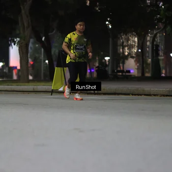 Runner Photo 6959346