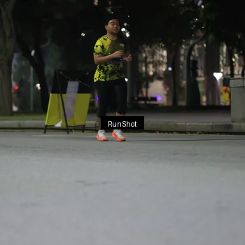 Runner Photo 6959350