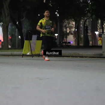 Runner Photo 6959352
