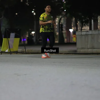 Runner Photo 6959374