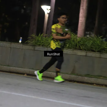 Runner Photo 6959400