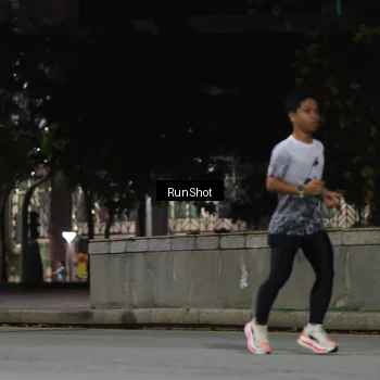 Runner Photo 6959415