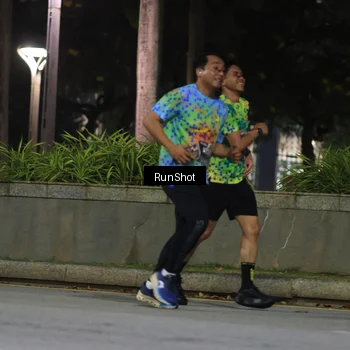 Runner Photo 6959433