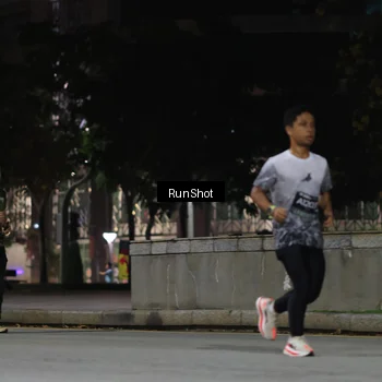 Runner Photo 6959434