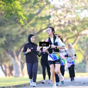 Runner Photo 6959443