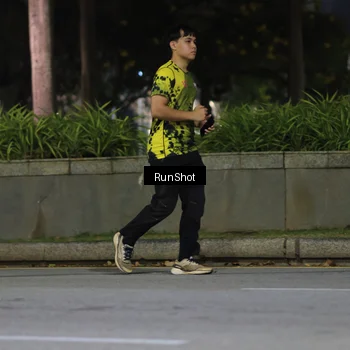 Runner Photo 6959449