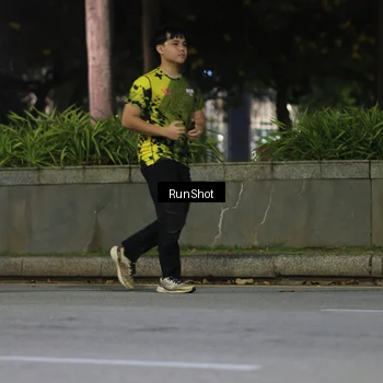 Runner Photo 6959461