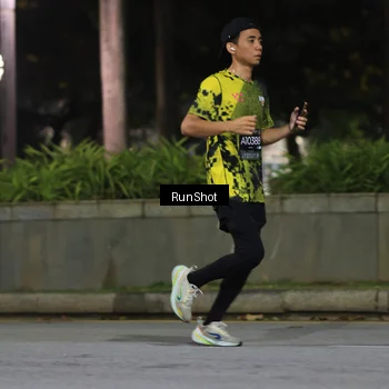 Runner Photo 6959462