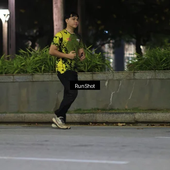 Runner Photo 6959466