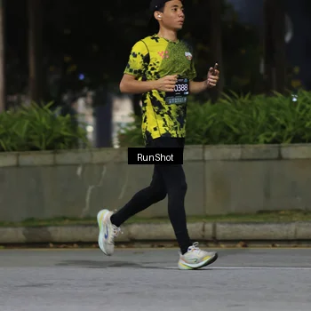 Runner Photo 6959468