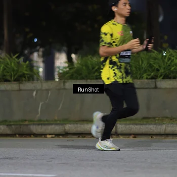Runner Photo 6959469
