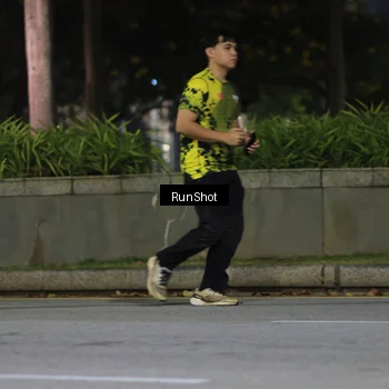 Runner Photo 6959472