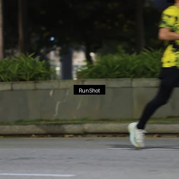 Runner Photo 6959474