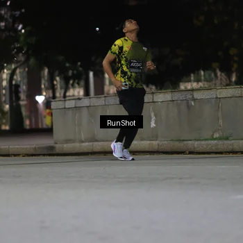 Runner Photo 6959489