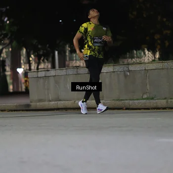Runner Photo 6959490