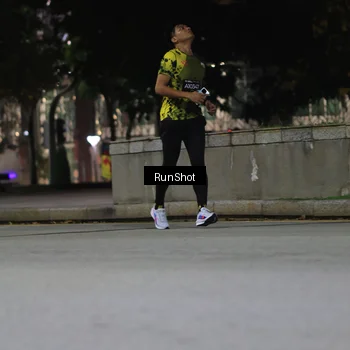 Runner Photo 6959499