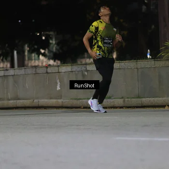 Runner Photo 6959506