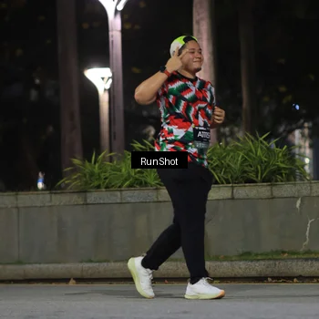 Runner Photo 6959530