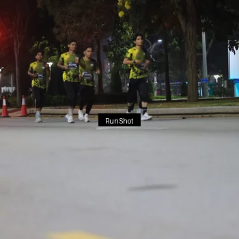 Runner Photo 6959554