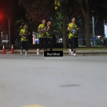 Runner Photo 6959562