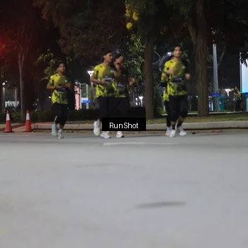 Runner Photo 6959566