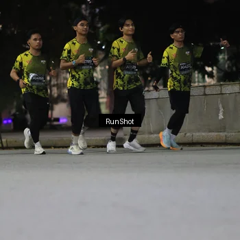 Runner Photo 6959578