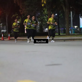 Runner Photo 6959580